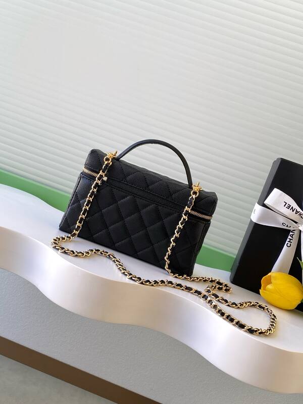 Chanel Black crossbody — 1:1 Replica