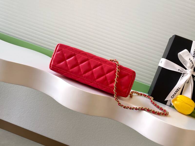 Chanel Kelly Red top handle — 1:1 Replica