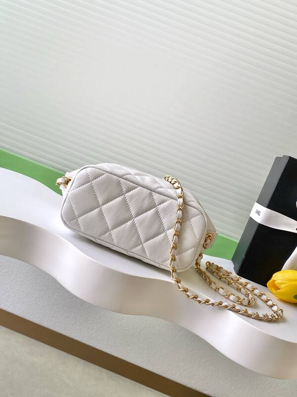 Chanel White with Gold-tone Pearl Chain crossbody — Top Quality Replica