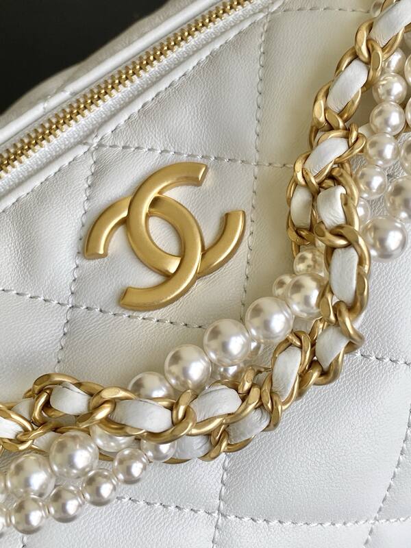 Chanel White with Gold-tone Pearl Chain crossbody — Top Quality Replica