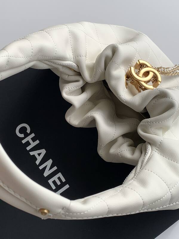 Chanel Hobo White shoulder — AAA Quality Replica