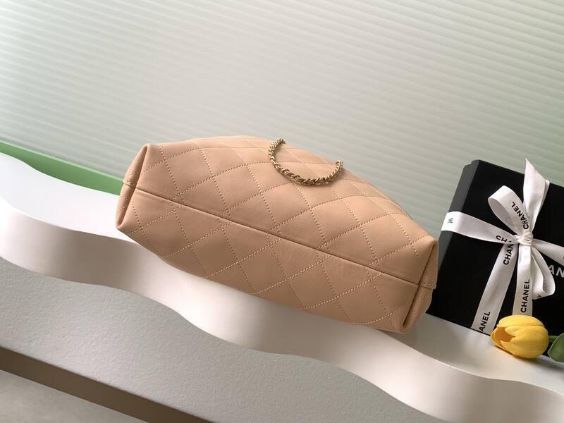Chanel Hobo Beige shoulder — 1:1 Replica