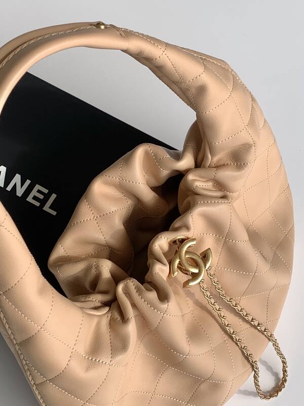 Chanel Hobo Beige shoulder — 1:1 Replica