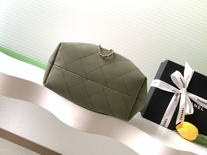 Chanel Hobo Olive green shoulder — AAA Quality Replica