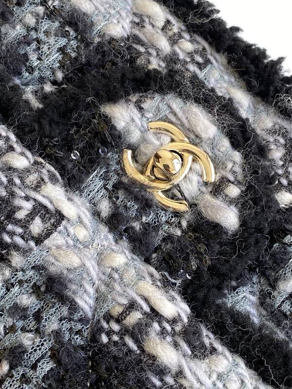 Chanel Classic Flap Black White Tweed shoulder — Top Quality Replica