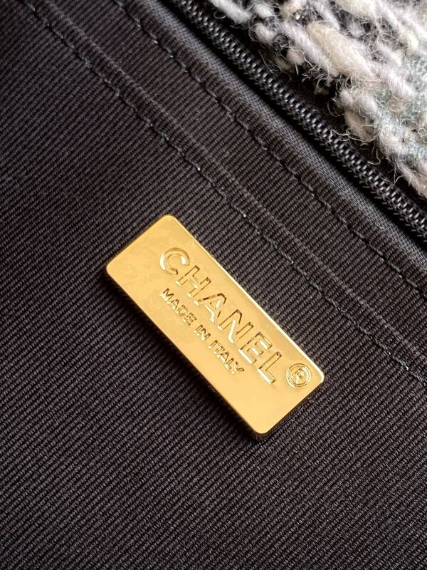 Chanel Classic Flap Black White Tweed shoulder — Top Quality Replica