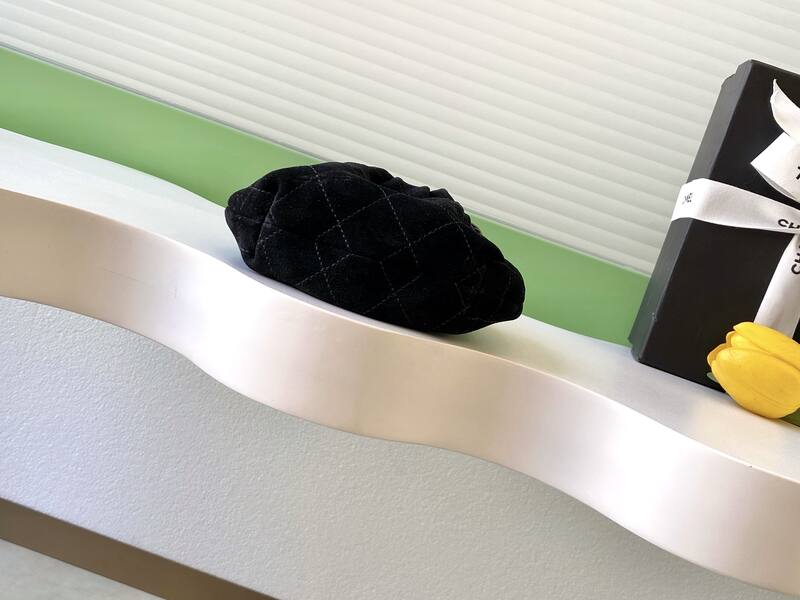 Chanel Black handbag — AAA Quality Replica