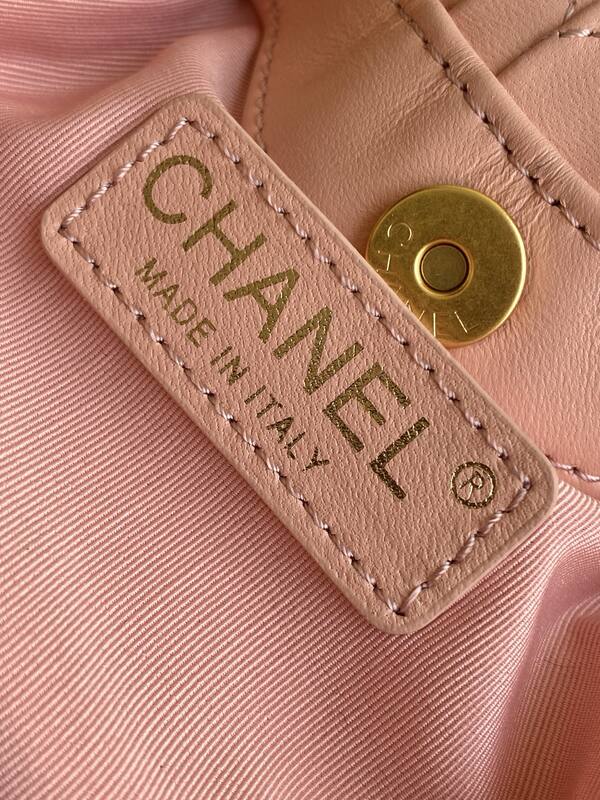 Chanel Pink handbag — 1:1 Replica