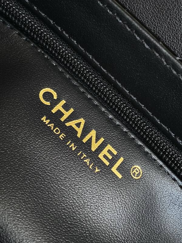 Chanel Kelly Black patent mini crossbody — AAA Quality Replica