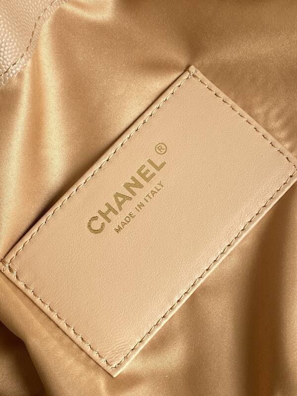 Chanel Beige shoulder — Top Quality Replica