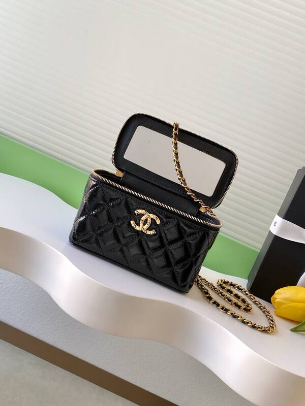 Chanel Vanity Case Black patent leather crossbody — 1:1 Replica