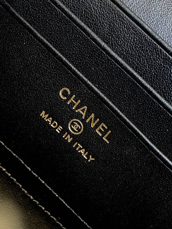 Chanel Vanity Case Black patent leather crossbody — 1:1 Replica