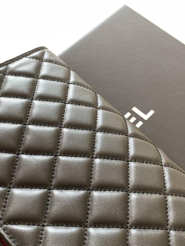 Chanel Black shoulder — AAA Quality Replica