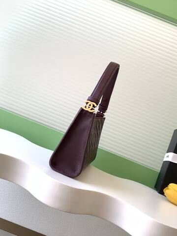 Chanel Burgundy shoulder 1 1 Replica