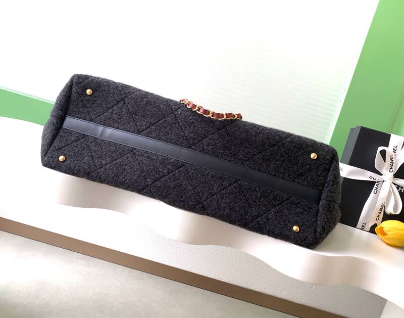 Chanel Dark grey felt tote — AAA Quality Replica
