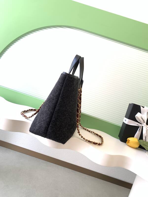 Chanel Dark gray black wool felt with black leather large tote — Premium Replica