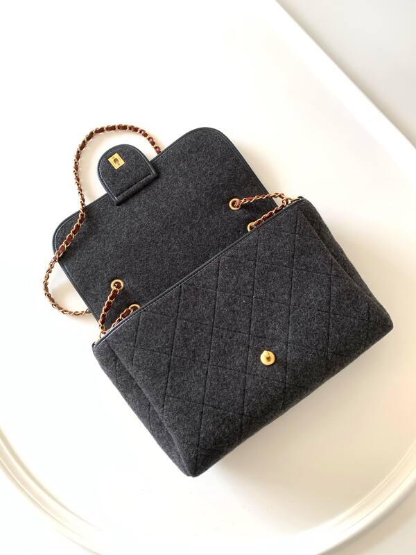 Chanel Dark grey felt shoulder — Top Quality Replica