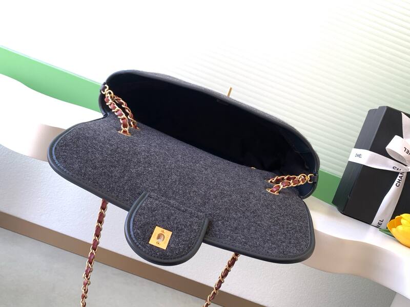 Chanel Dark grey felt shoulder — Top Quality Replica