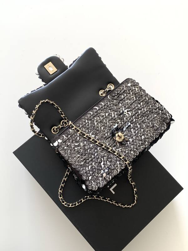 Chanel Classic Flap Black sequin shoulder — Top Quality Replica