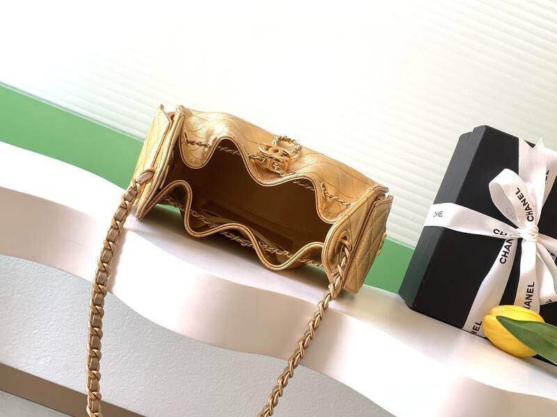Chanel Drawstring Hobo Metallic gold shoulder — AAA Quality Replica