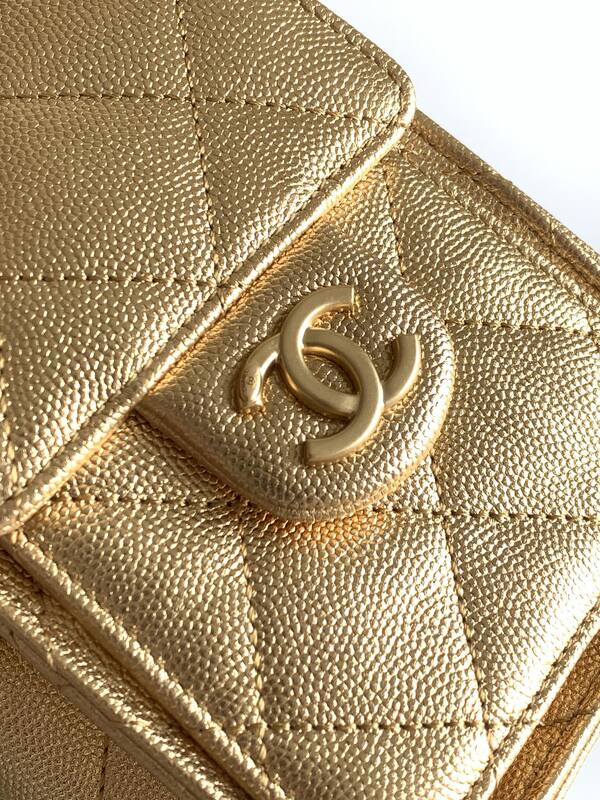 Chanel Drawstring Hobo Metallic gold shoulder — AAA Quality Replica