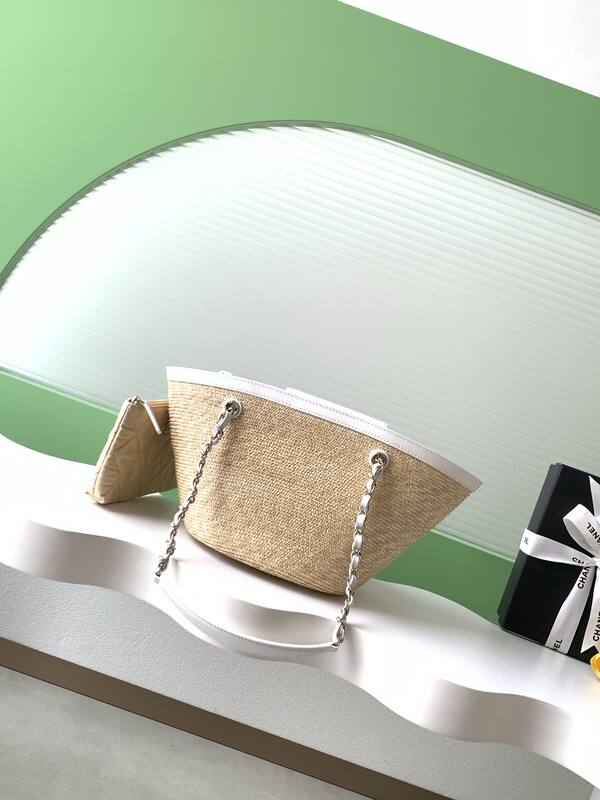Chanel Beige straw and white leather crossbody — Premium Replica