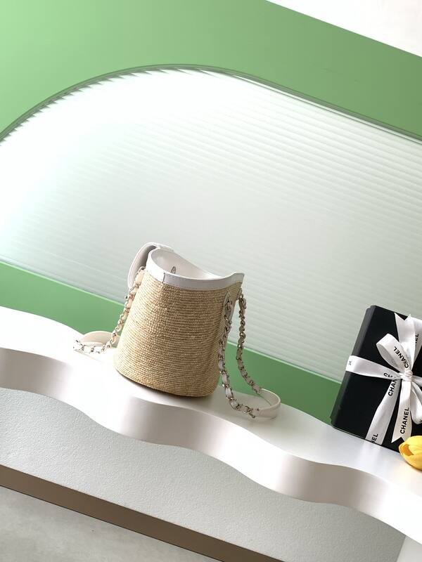Chanel Beige straw and white leather crossbody — Premium Replica