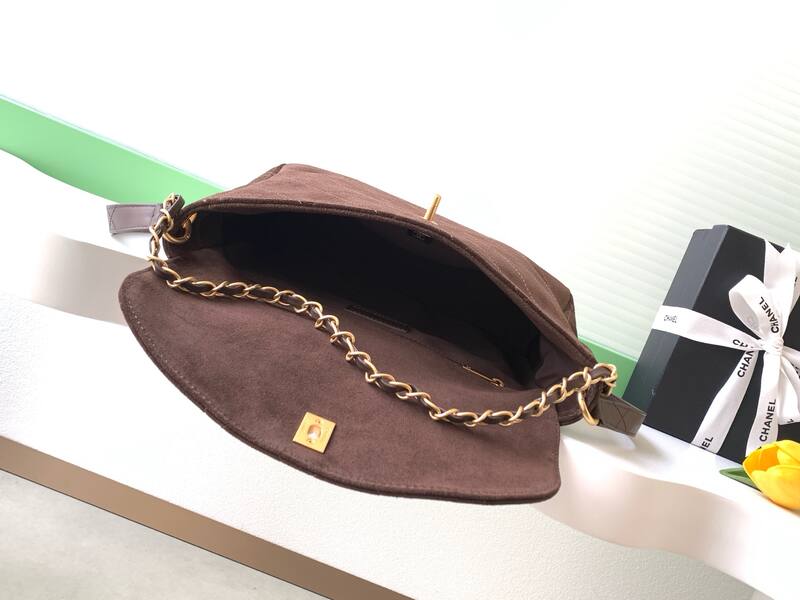 Chanel Brown suede shoulder — 1:1 Replica