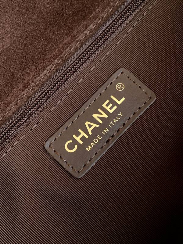 Chanel Brown suede shoulder — 1:1 Replica