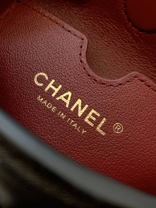 Chanel Black 26X shoulder — Top Quality Replica