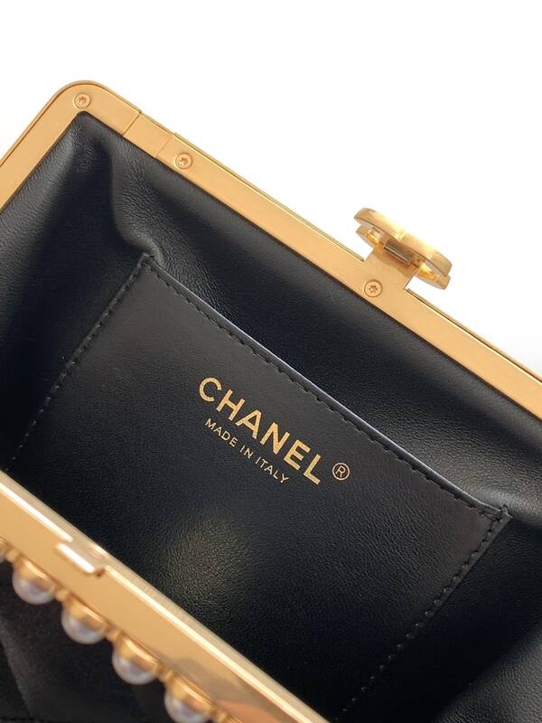 Chanel Coco Pearl Flap Black shoulder — Top Quality Replica