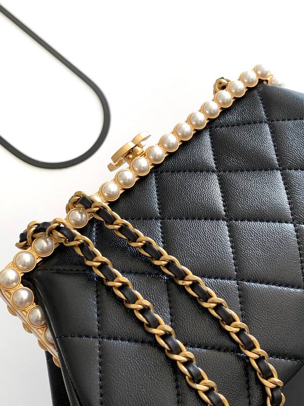 Chanel Coco Pearl Flap Black shoulder — Top Quality Replica