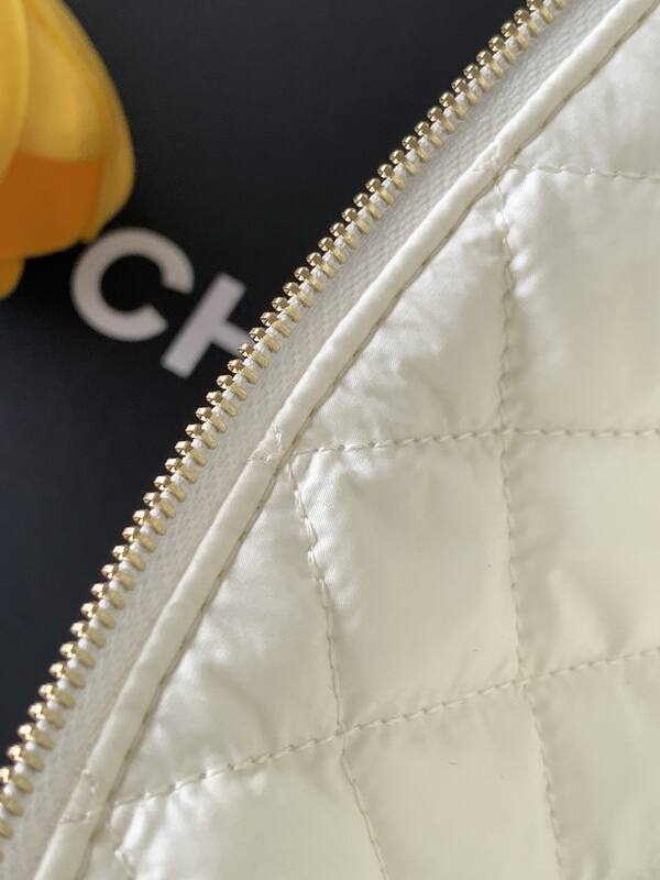 Chanel Black and White striped tweed pouch — Top Quality Replica