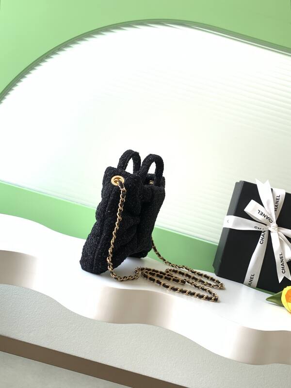 Chanel Black tweed shoulder — Top Quality Replica