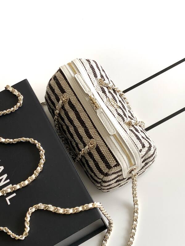 Chanel Black and White striped tweed shoulder — AAA Quality Replica