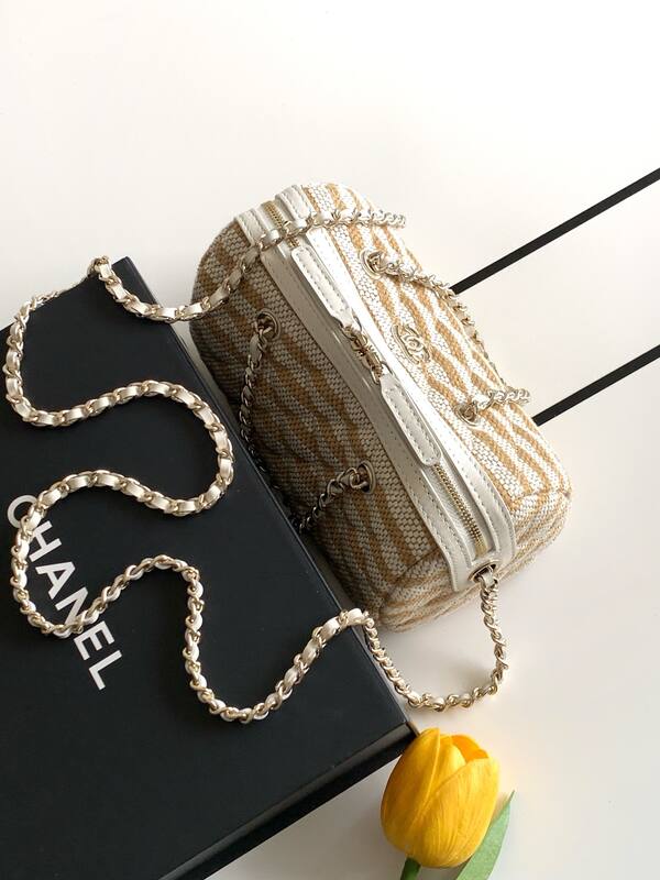 Chanel Beige White striped tweed shoulder — Premium Replica