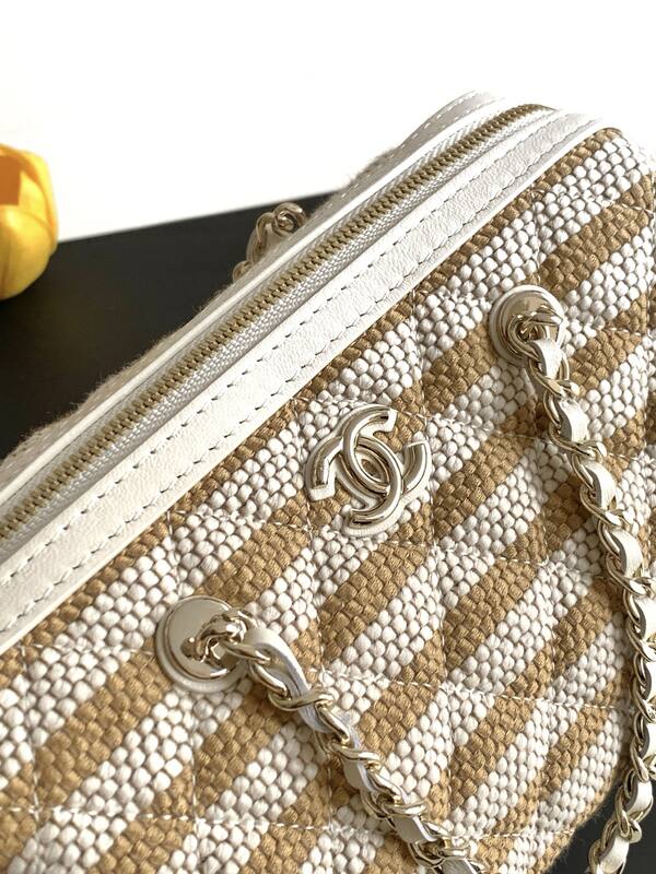 Chanel Beige White striped tweed shoulder — Premium Replica