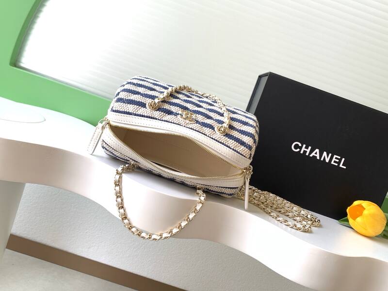 Chanel Blue and White Striped Raffia crossbody — 1:1 Replica