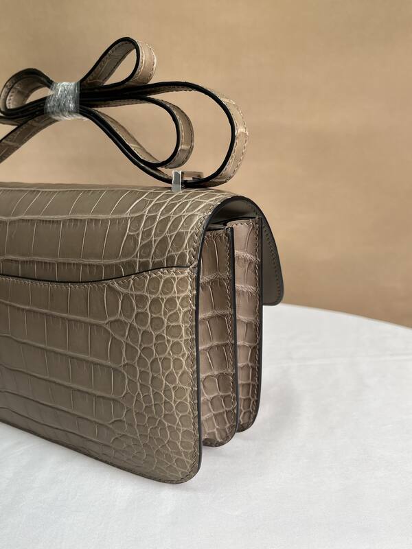 Hermes Constance 26 Elephant Gray Matte Alligator 26 shoulder — Premium Replica