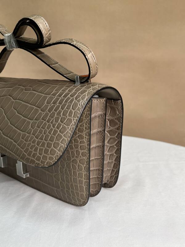 Hermes Constance 26 Elephant Gray Matte Alligator 26 shoulder — Premium Replica