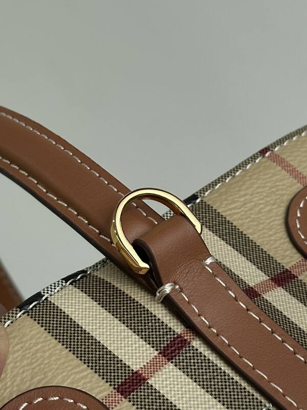 Burberry Brown shoulder bag — Premium Replica