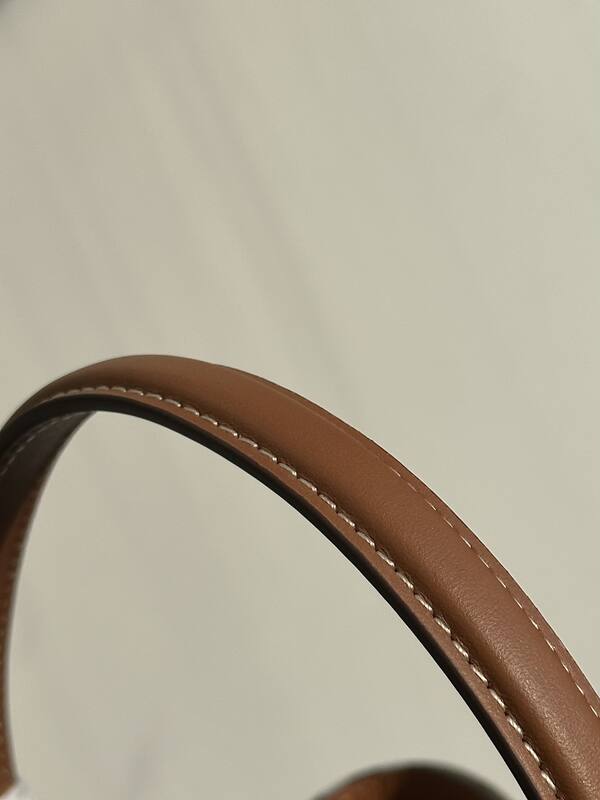 Burberry Calfskin shoulder bag — Top Quality Replica