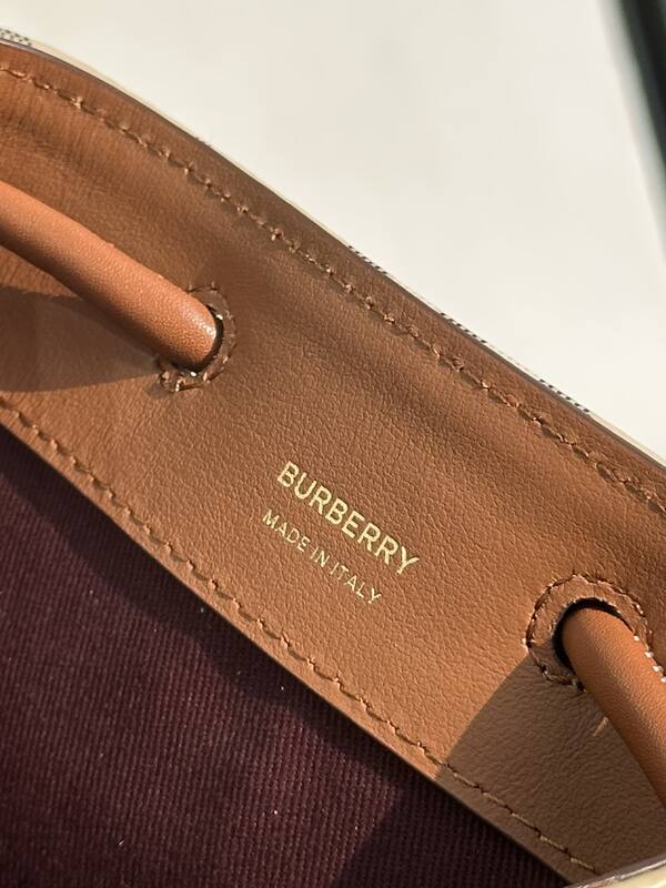 Burberry Brown shoulder bag — Premium Replica