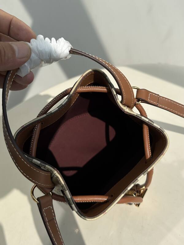 Burberry Brown shoulder bag — Premium Replica