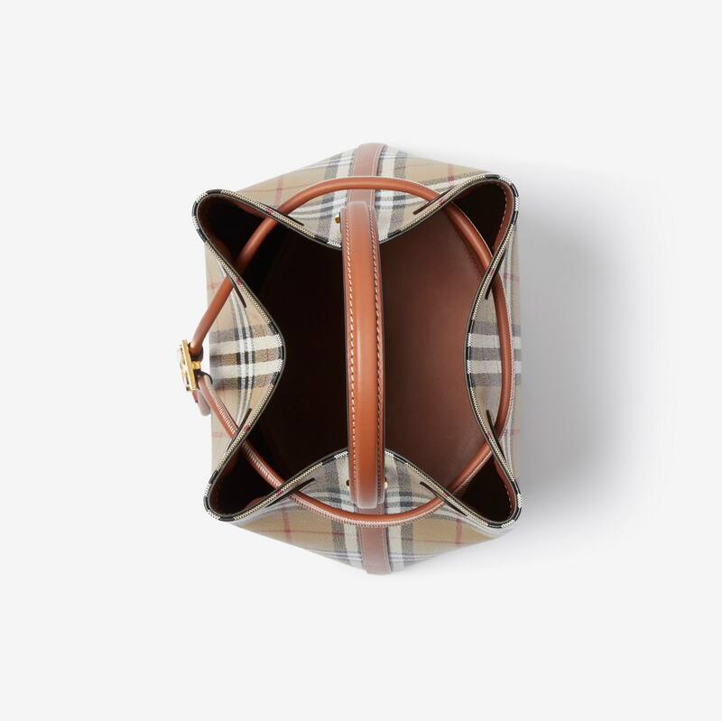 Burberry Brown 25x18x10cm shoulder bag — 1:1 Replica