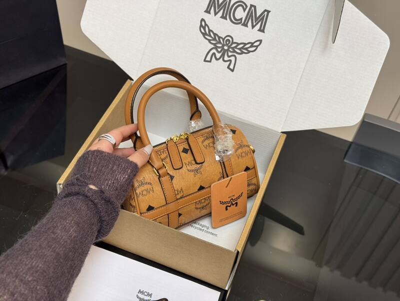 MCM Visetos shoulder bag — Top Quality Replica