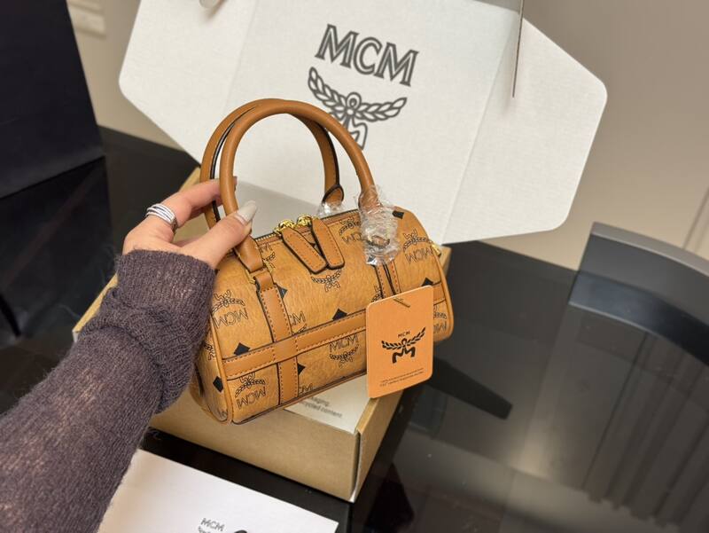 MCM Visetos shoulder bag — Top Quality Replica