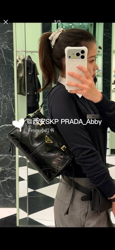 Prada Black 25x18x10cm shoulder bag — AAA Quality Replica