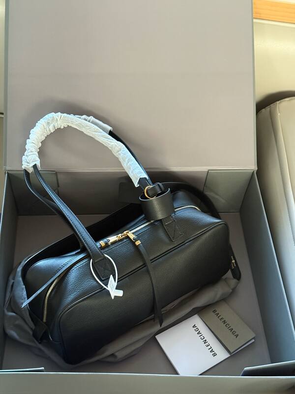 Balenciaga Black shoulder bag — AAA Quality Replica