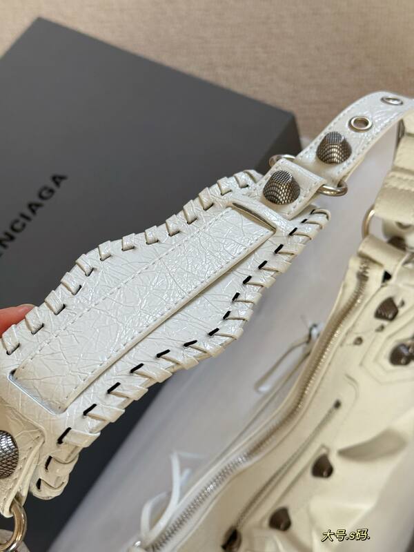 Balenciaga Le Cagole White shoulder bag — Premium Replica
